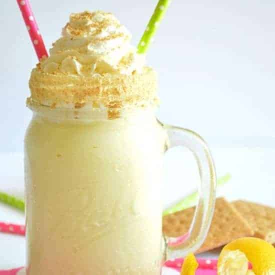 Lemon pie milkshake! Only three ingredients. Simple and so yummy!! #houseofyumm 
