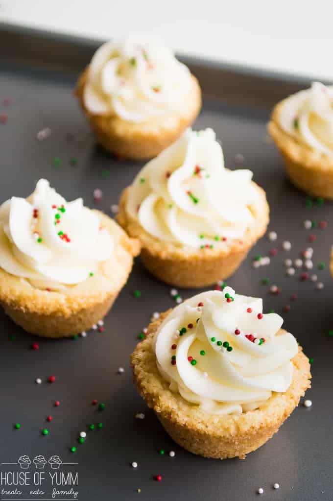 Sugar Cookie Cups! EASY to make cookie cups topped with a smooth and creamy SUGAR COOKIE FROSTING! Perfect Christmas treat