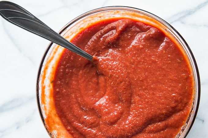 Homemade Pizza Sauce. Quick and easy recipe that will be the perfect complement to your homemade pizza!