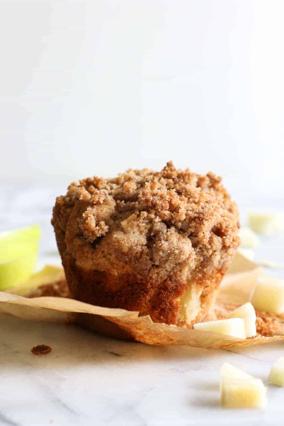 Apple Crumb Muffins - House Of Yumm