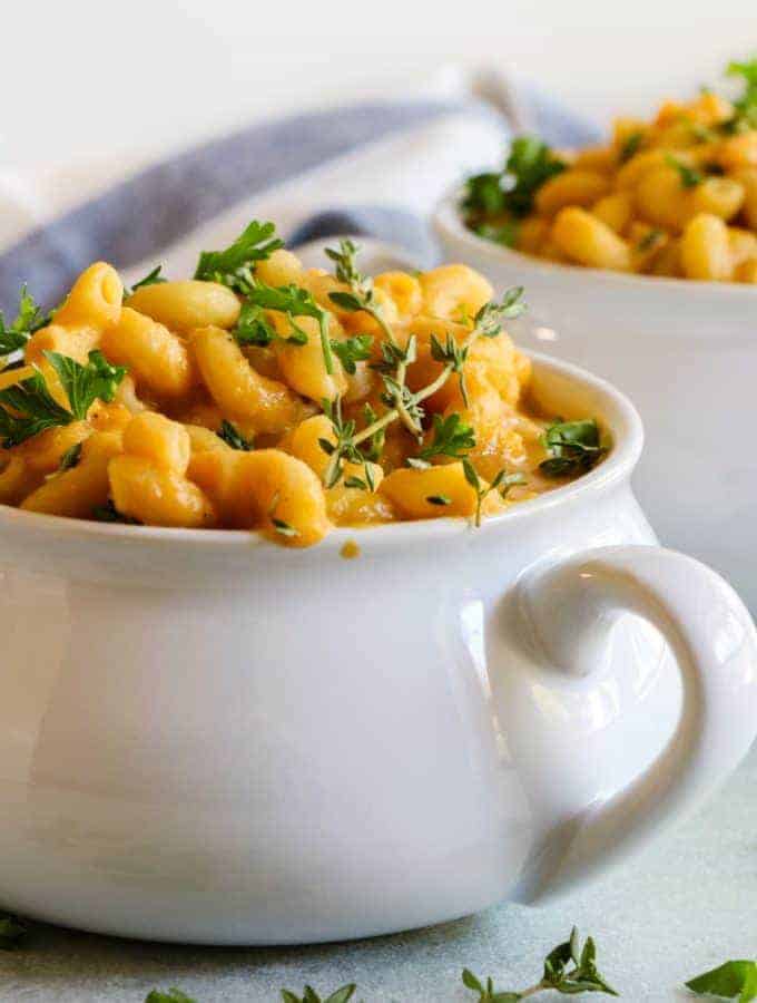 Butternut Squash Mac and Cheese! Creamy, cheesy and loaded up with butternut squash puree. A lighter take on a perfect Fall comfort food.