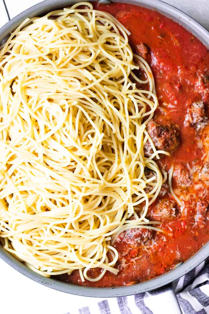 Easy Spaghetti And Meatballs House Of Yumm