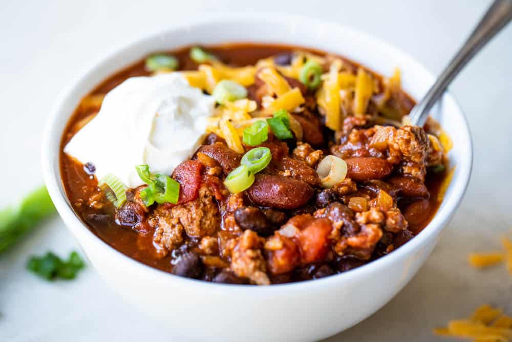 Turkey chili in a 5 qt (doe they make that size anymore???) Rivals crockpot  : r/slowcooking