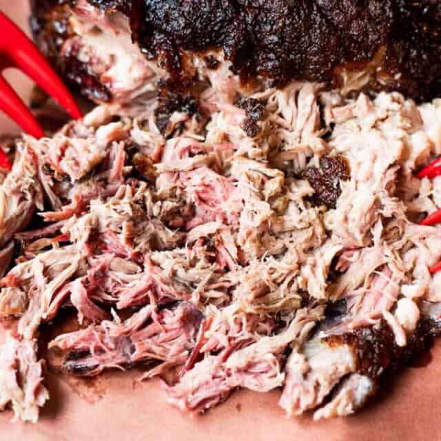 Texas Smoked Pulled Pork House Of Yumm   Smoked Pulled Pork 6 640x640 