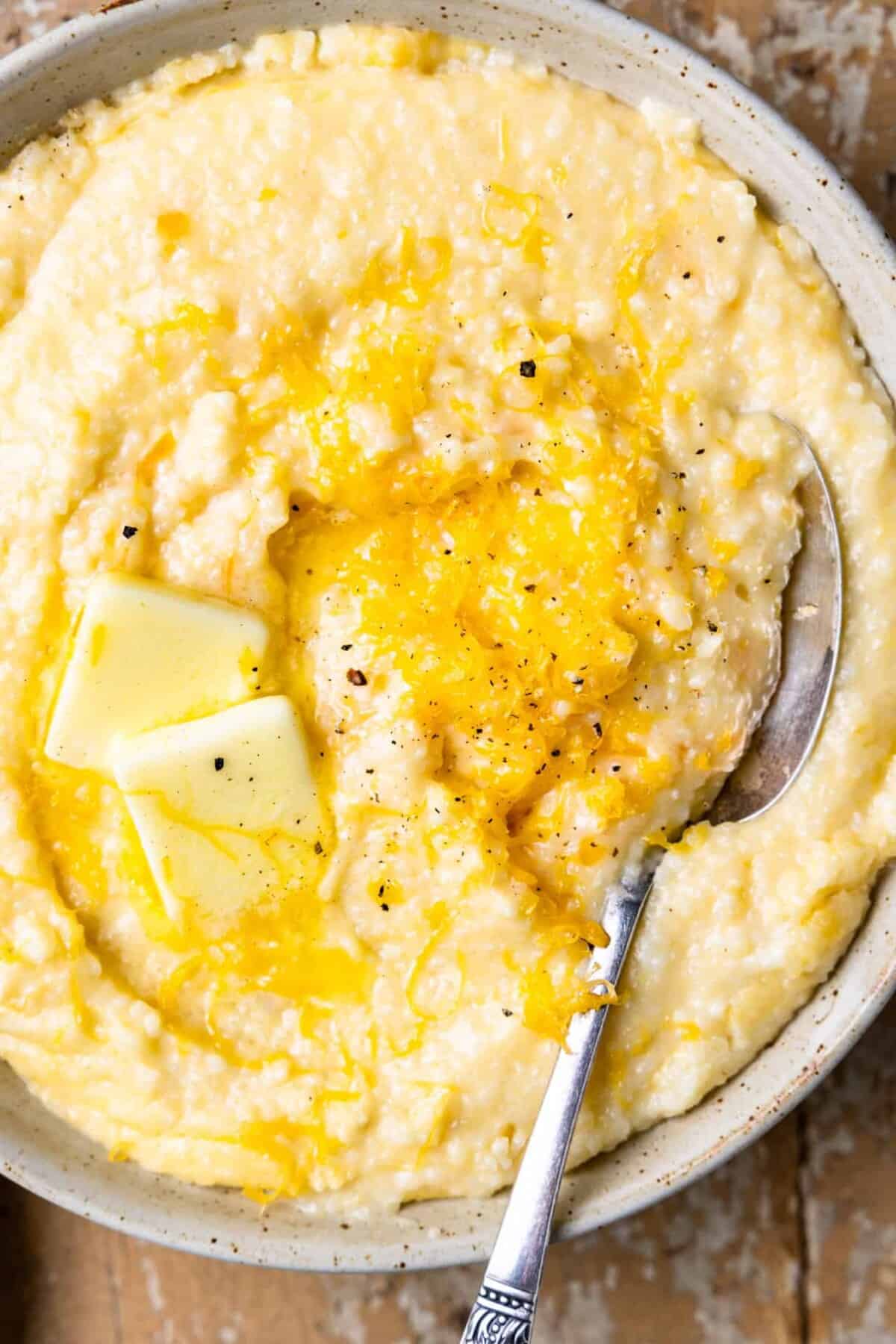 Eggs Benedict Quiche (and Recipe Video!) House of Yumm