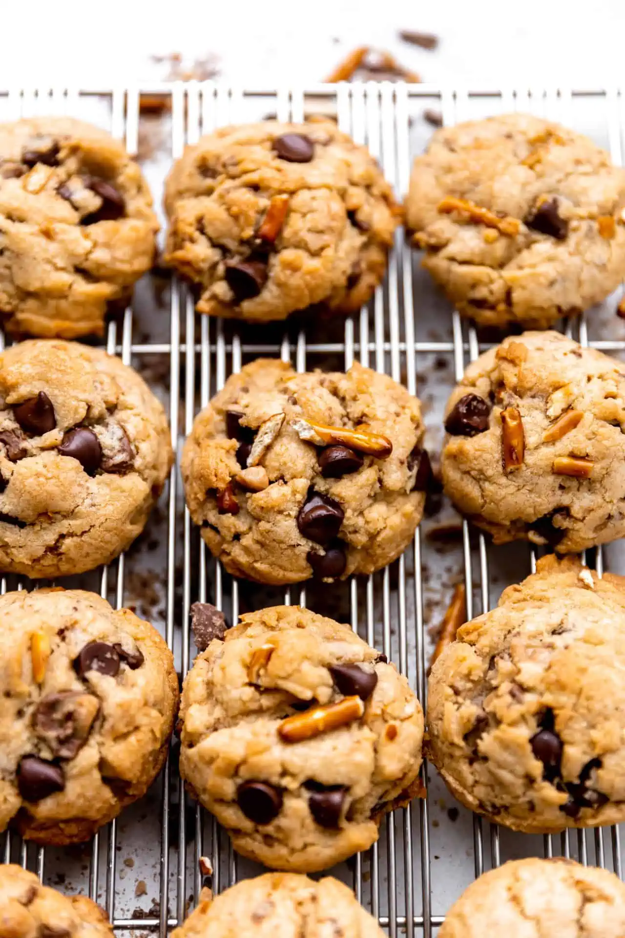 Brown butter chocolate chip cookies cooling.